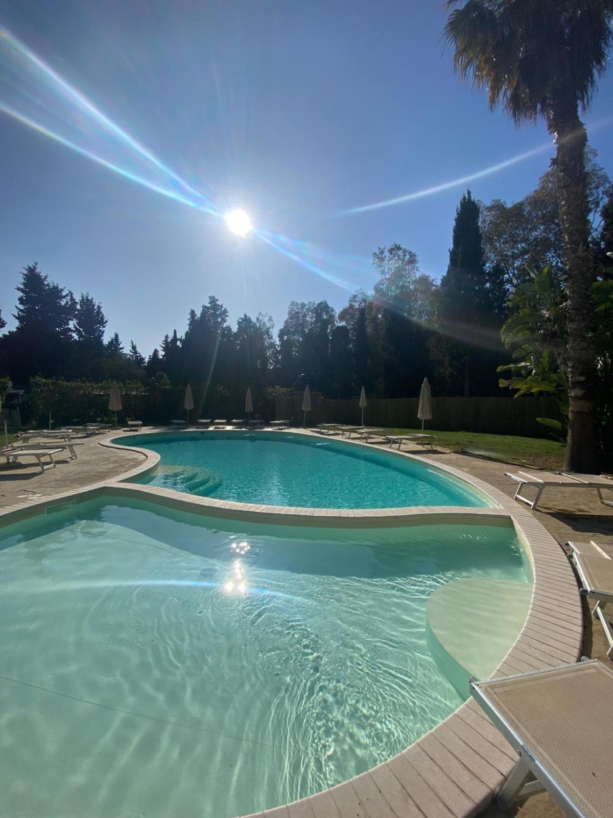 Camping Village Flumendosa Santa Margherita di Pula Buitenkant foto